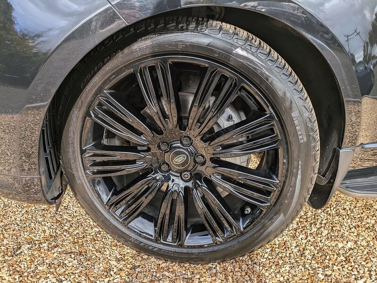 2020 Land Rover Range Rover Sport 3.0 D300 HSE Dynamic Black 5dr Auto ESTATE DIESEL Automatic