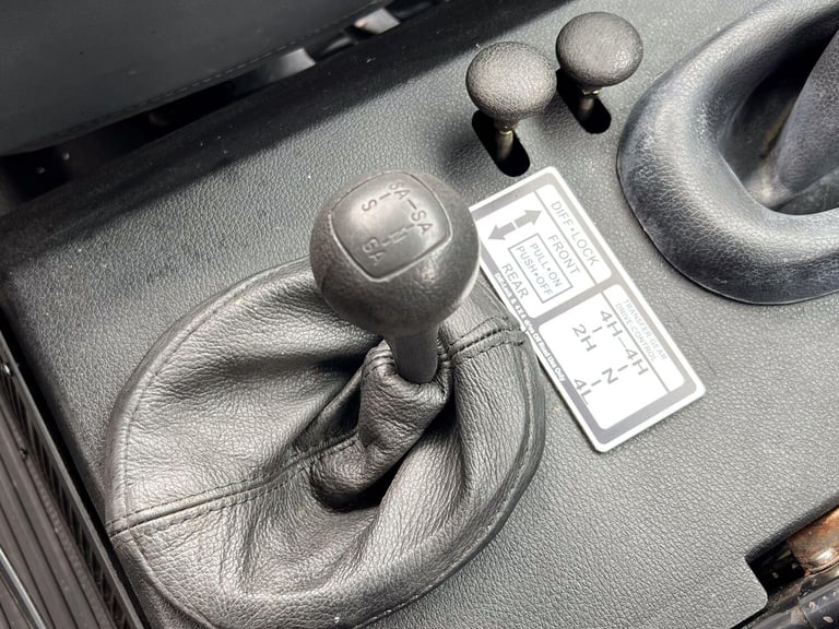  Mercedes-Benz G Class 3.0 GE300 GD 3dr Diesel Manual