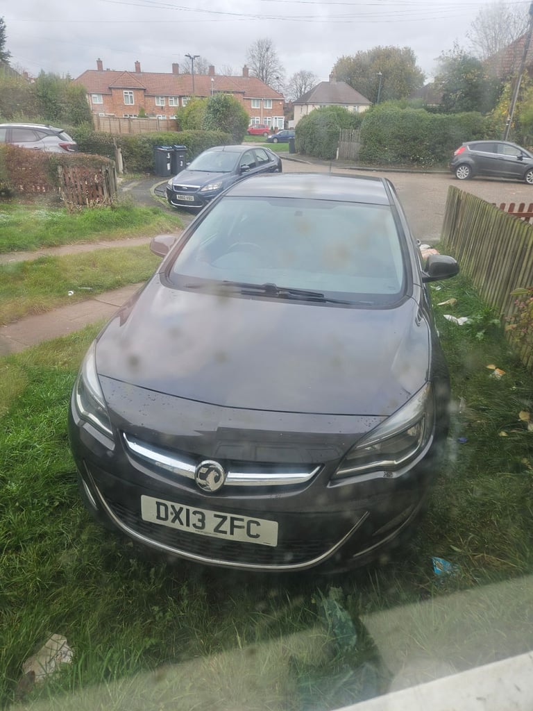 Vauxhall, ASTRA, Hatchback, 2013, Manual, 1598 (cc), 5 doors