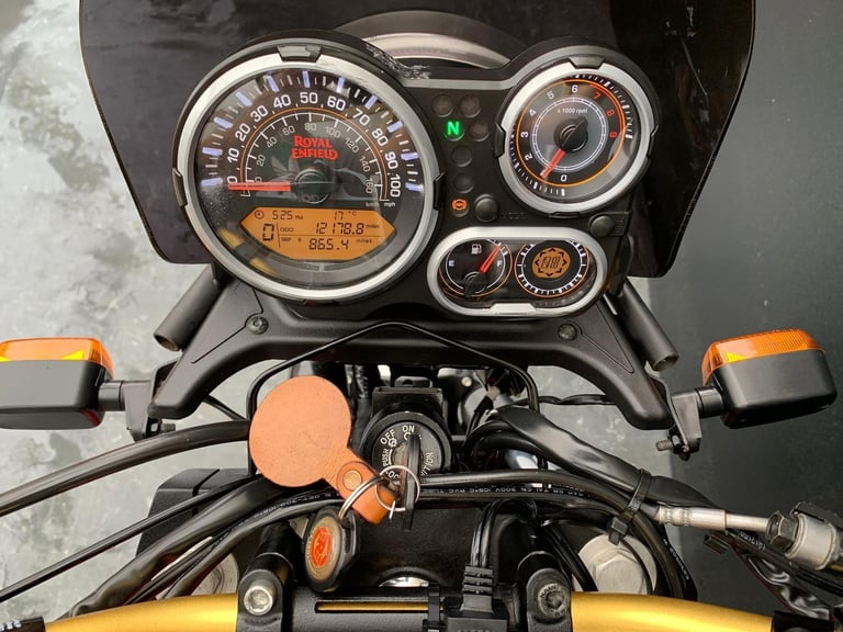 ROYAL ENFIELD HIMALAYAN 411 HPI CLEAR | SERVICE & WARRANTY