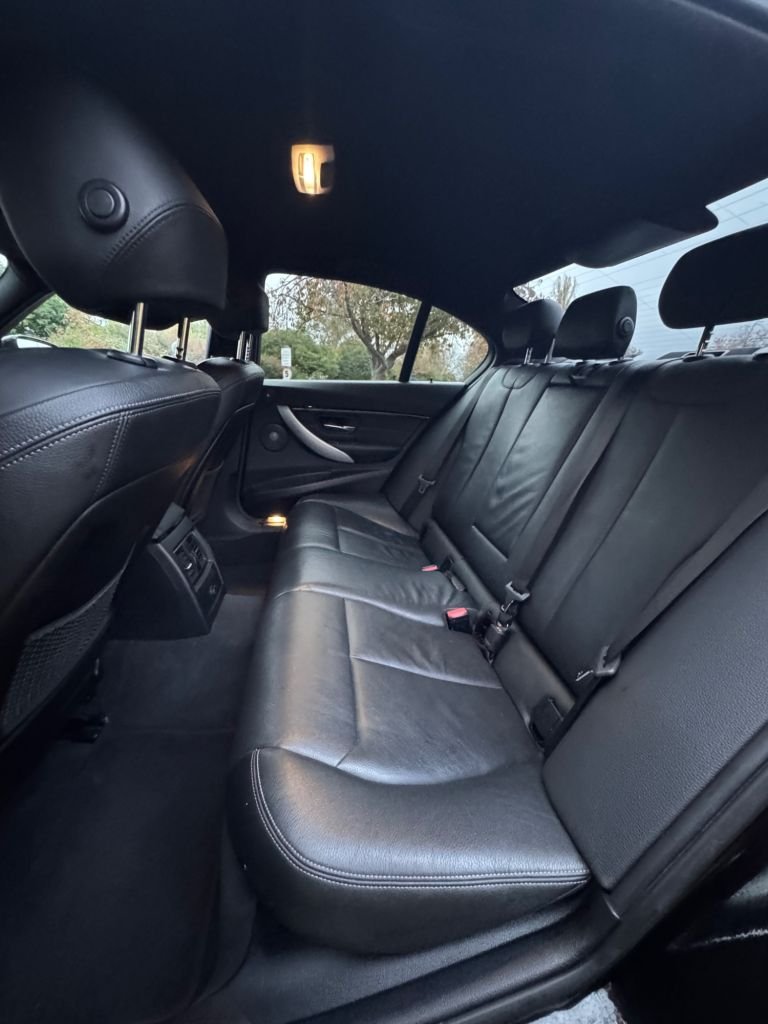 2018 BMW 3 Series 320i xDrive M Sport Shadow Edition 4dr Step Auto SALOON PETROL Automatic