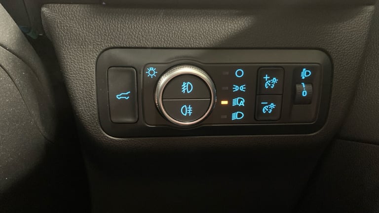 2022 Ford Kuga 2.5h Duratec ST-Line X Edition SUV 5dr Petrol Hybrid CVT Euro 6 (s/s) (190  SUV Hy...