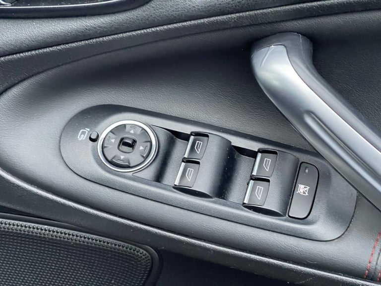 2010 FORD S MAX 2.0 ECOBOOST TITANUIM X SPORT AUTO**STARTS &amp; DRIVE SLIPS GEAR**