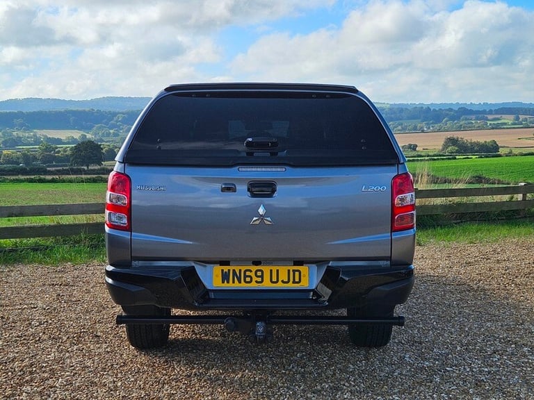 Mitsubishi L200 DI-D CHALLENGER DCB