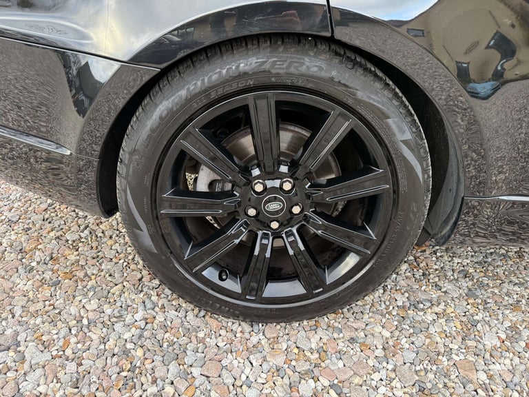 2021 Land Rover Range Rover Sport 3.0 Range Rover Sport HSE Dynamic D MHEV Auto 4WD 5dr SUV Diese...