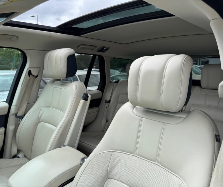 2019 Land Rover Range Rover 3.0 SD V6 Vogue SE Auto 4WD Euro 6 (s/s) 5dr ESTATE Diesel Automatic