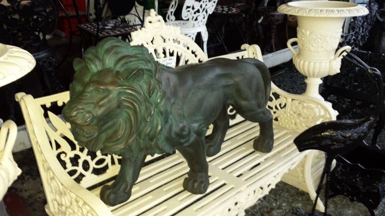 Resin Leopard garden ornament