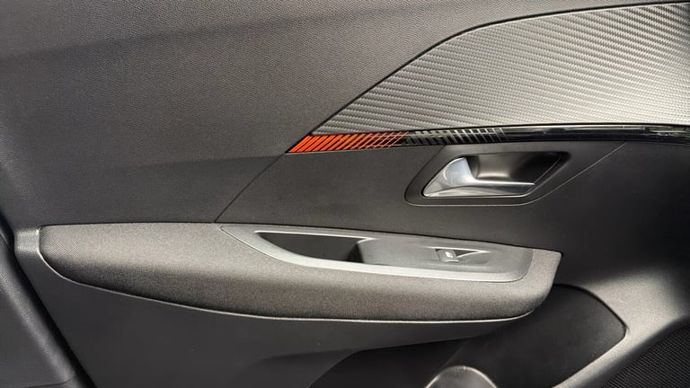 2025 Peugeot 208 50kWh Active Premium + Hatchback 5dr Electric Auto (7.4kW Charger) (136 ps) Hatc...