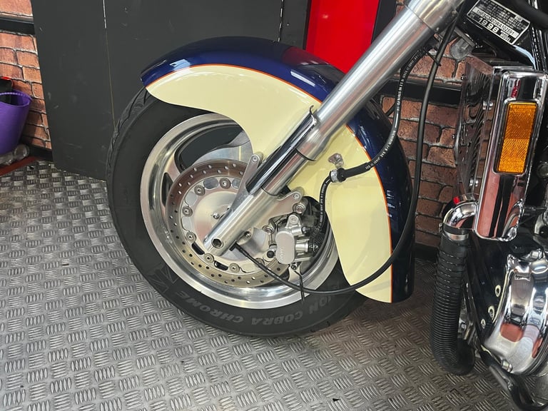 Honda VALKYRIE F6C 1500 LOW MILES CLEAN EXAMPLE 