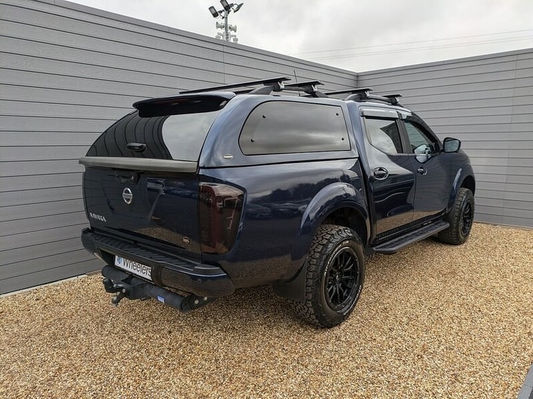 2017 Nissan Navara Double Cab Pick Up Tekna 2.3dCi 190 4WD Auto PICK UP DIESEL Automatic