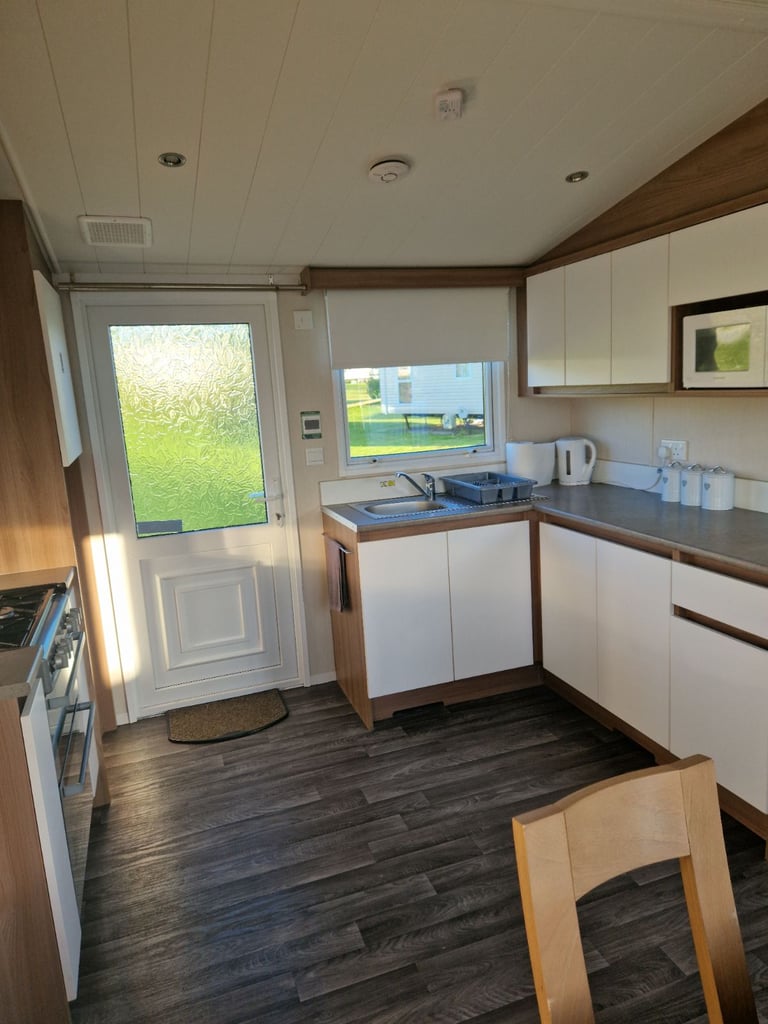 Haven Craig Tara Caravan For Hire, 3 Bedrooms in Great Location