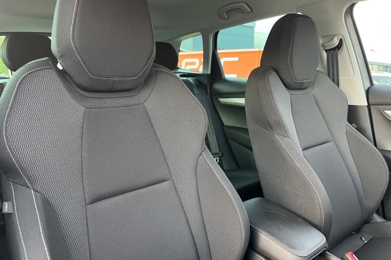 2024 Skoda Karoq 1.5 TSI SE Drive 5dr ESTATE PETROL Manual