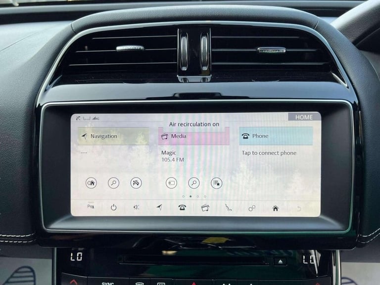 2019 Jaguar XE 2.0d R-Sport Saloon 4dr Diesel Auto Euro 6 (s/s) (180 ps) Saloon Diesel Automatic