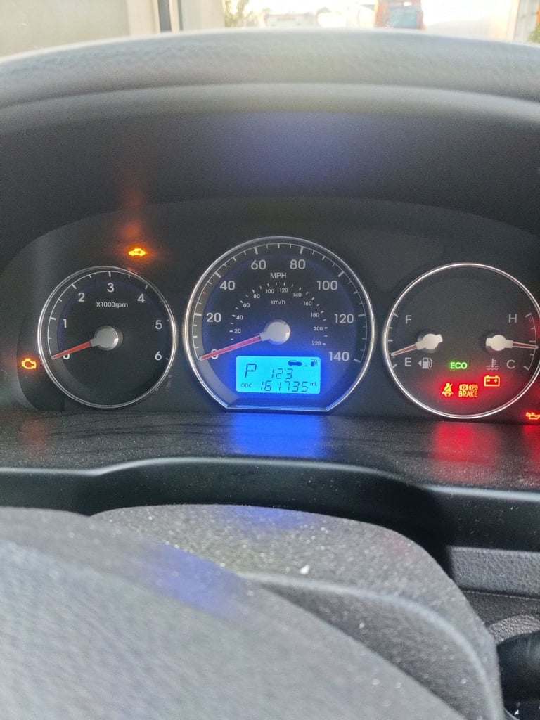 Hyundai, SANTA FE, Estate, 2011, Semi-Auto, 2199 (cc), 5 doors