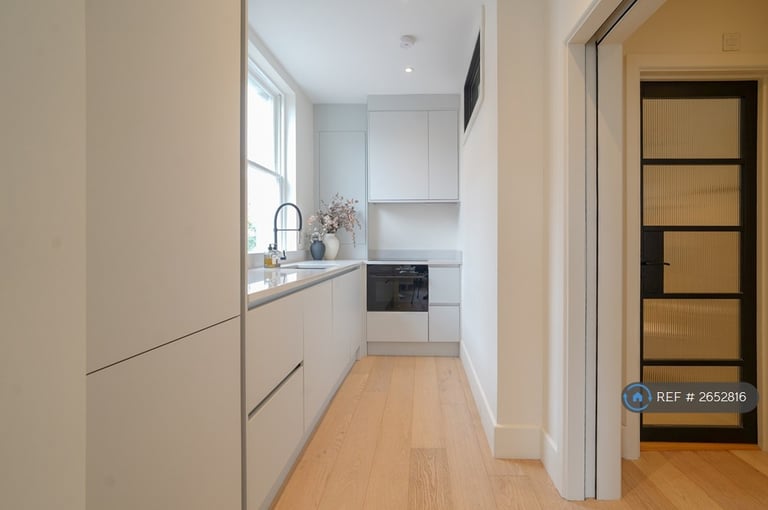 image for 1 bedroom flat in Devonshire Street, London, W1G (1 bed) (#2652816)