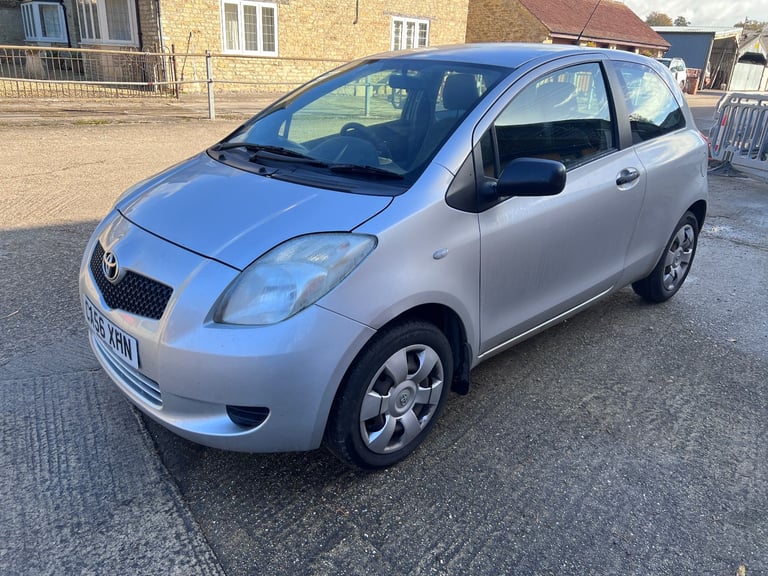 2007 Toyota Yaris T2 Silver Manual 1litre ULEZ Compliant