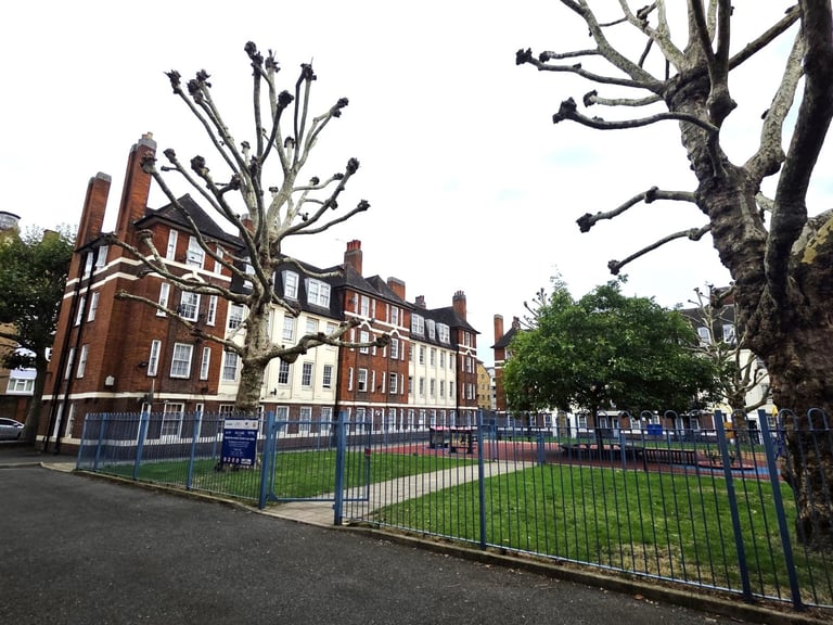 image for Newly refurbished spacious 3 BEDROOM property to rent in st JHON'S WOOD 