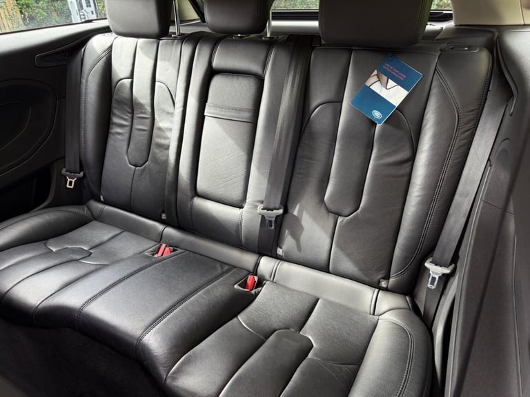 LAND ROVER RANGE ROVER EVOQUE 2.2 eD4 Pure 2012