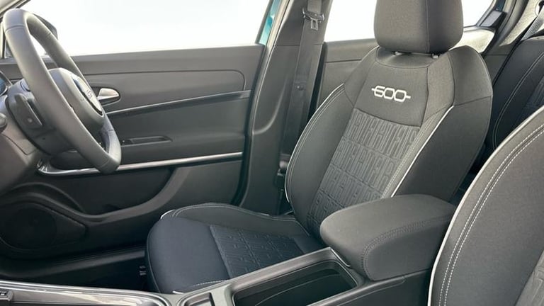 2025 Fiat 600 1.2 MHEV SUV 5dr Petrol Hybrid e-DCT Euro 6 (s/s) (100 ps) Automatic Hatchback Hybr...