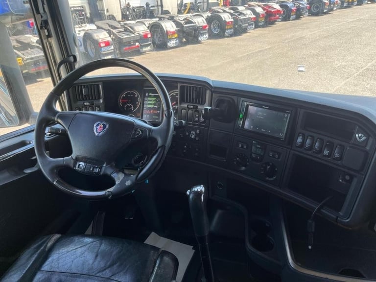 2012 SCANIA R560 V8 TOPLINE 6X2 MIDLIFT