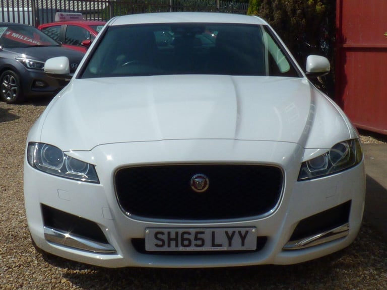 JAGUAR XF 2.0 d Prestige **Â