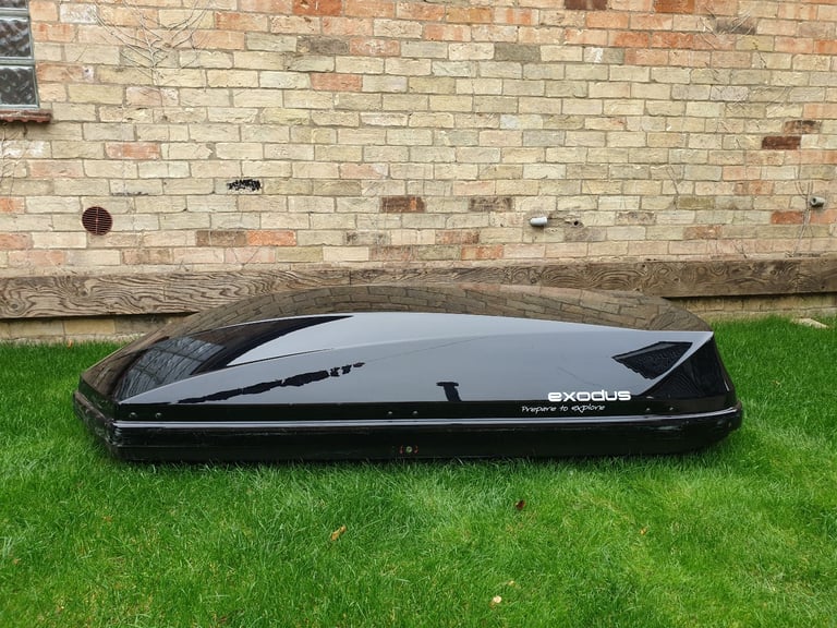 Halfords Exodus 580L top box - £125 (offers considered)
