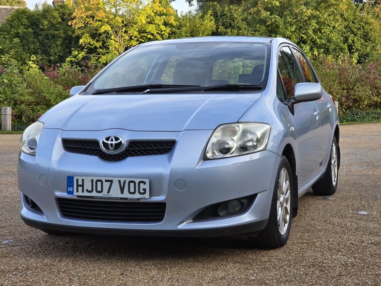 2007 Toyota Auris 1.6 Automatic VVTi TR MM 5dr . 87000 Miles . CHEAP on Fuel. GOOD Car. HATCHBACK...