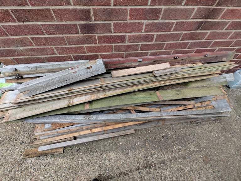 image for FREE to collect fire wood, ideal for heaters or bonfire night