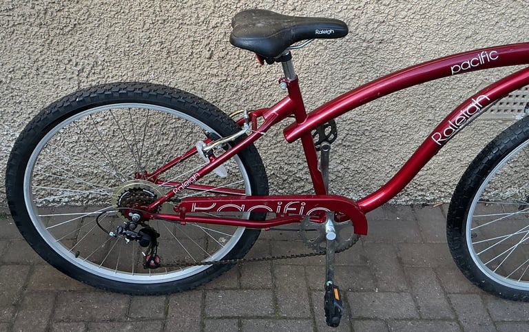 Bike/Bicycle.LADIES RALEIGH “ PACIFIC “ MEDIUM FRAME MOUNTAIN BIKE 