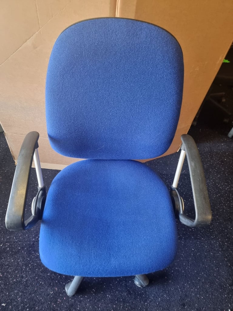 Large Blue Adjustable Office Swivel Desk Chair With Arms Good Quality 
