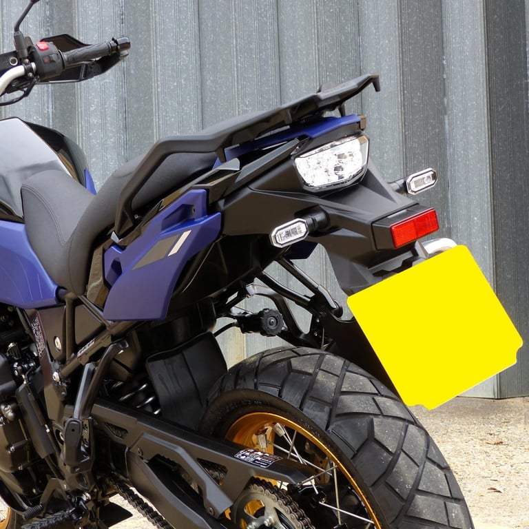 2025 Suzuki DL800 V-Strom DE – Immaculate, 1- Owner, FSH, 16 months Warranty .