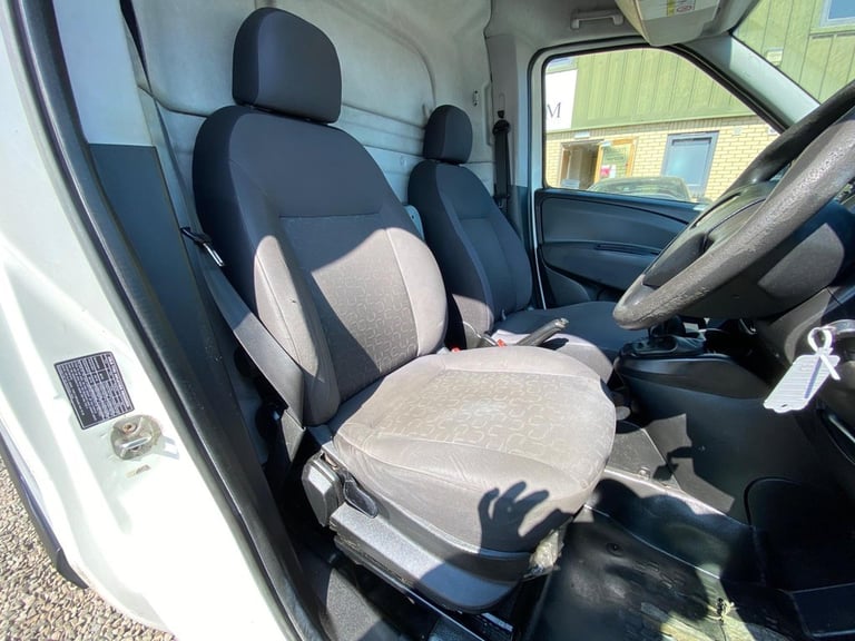 2015 Fiat Doblo 1.3 JTD MultiJetII 16v SX Tecnico L1 H1 4dr PANEL VAN Diesel Manual