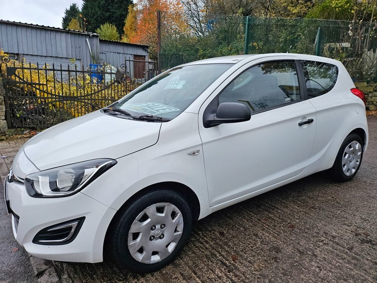 2014 Hyundai i20 1.2 Classic 3dr HATCHBACK Petrol Manual