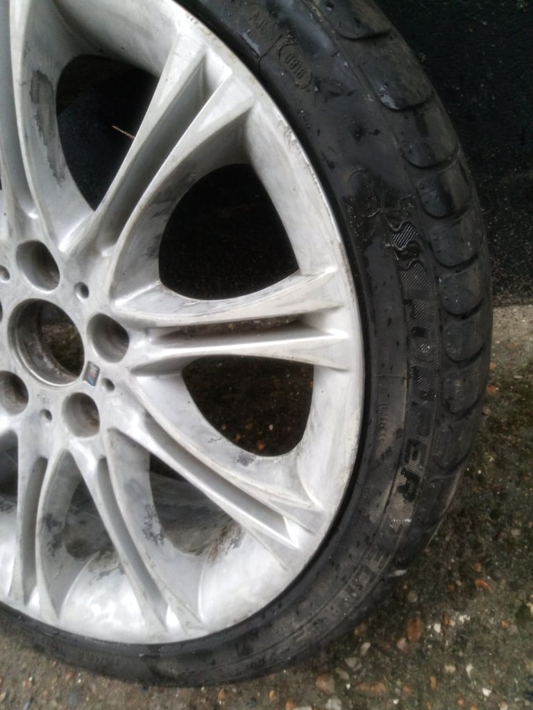  BMW  18" Alloy Wheels E85 E86 E82 Z4 225/40 ZR18 7896490 8j x 18 EH2 SILVER used 