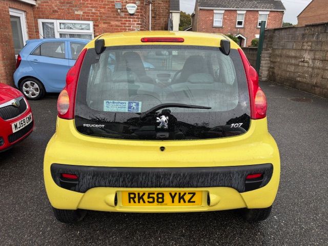 2008 Peugeot 107 Urban 1.0 3dr **£20 a Year Road Tax! Cheap to Insure and Run, Long MOT**