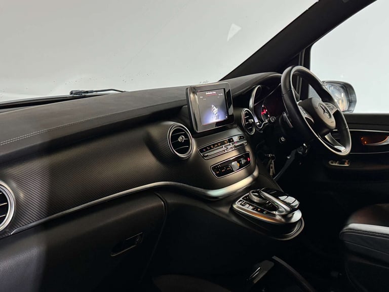 2020 Mercedes-Benz V-Class V250 d AMG Line 5dr Auto MPV DIESEL Automatic