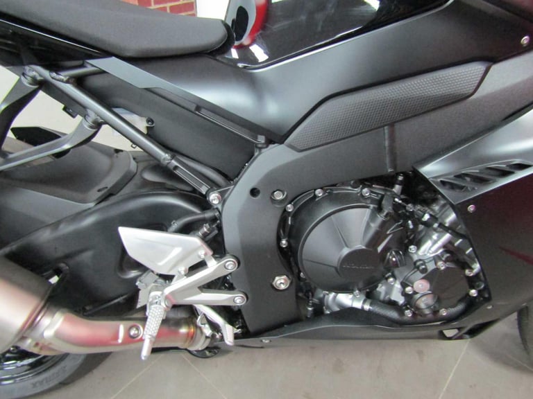 2020 Honda CBR1000RR-R SP