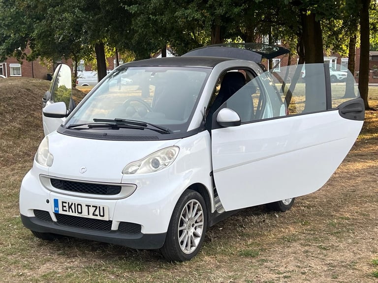 2010 smart fortwo CDI Passion 2dr Softouch Auto [Luxury Pack] [2010] COUPE Diesel Automatic