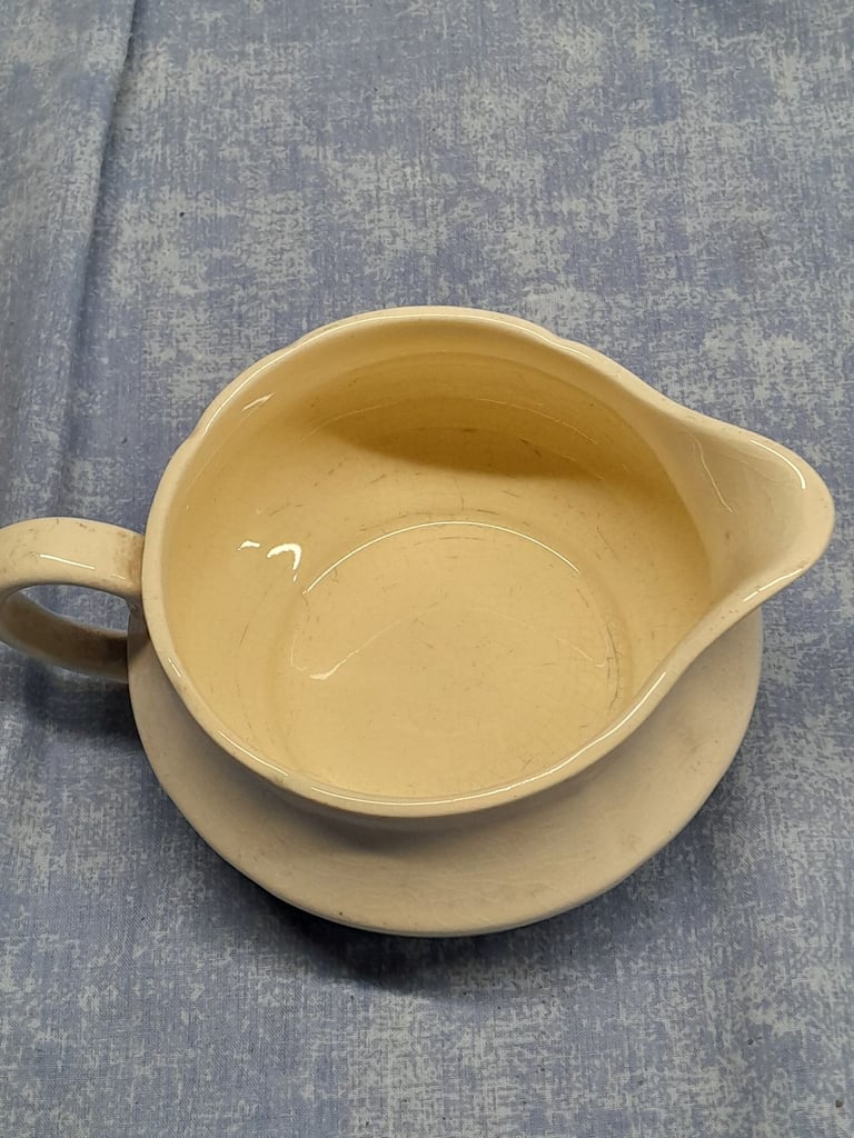 Antique vintage Alfred Meakin gravy boat