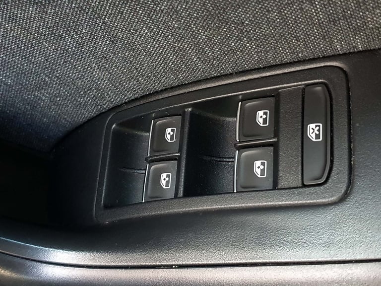 2021 SEAT Ateca 1.5 TSI EVO SE Technology 5dr Estate Petrol Manual