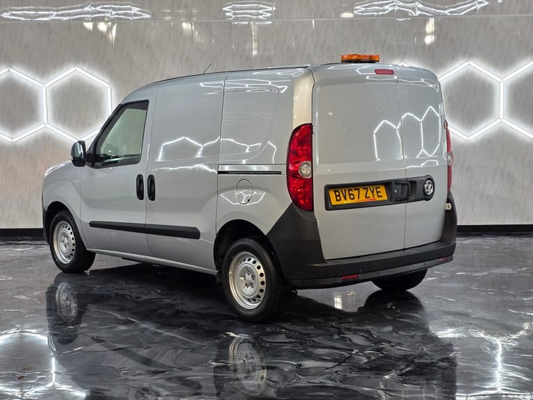 2017 Vauxhall Combo L1H1 2000 CDTI ECOFLEX S/S Panel Van Diesel Manual