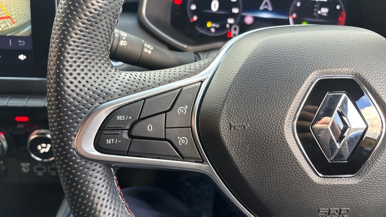 2022 Renault Clio 1.0 TCe 90 RS Line 5dr Petrol Hatchback Hatchback Petrol Manual