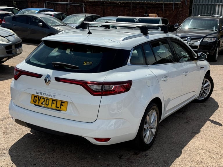 2020 Renault Megane 1.5 Blue Dci Play Sport Tourer Estate Diesel Automatic