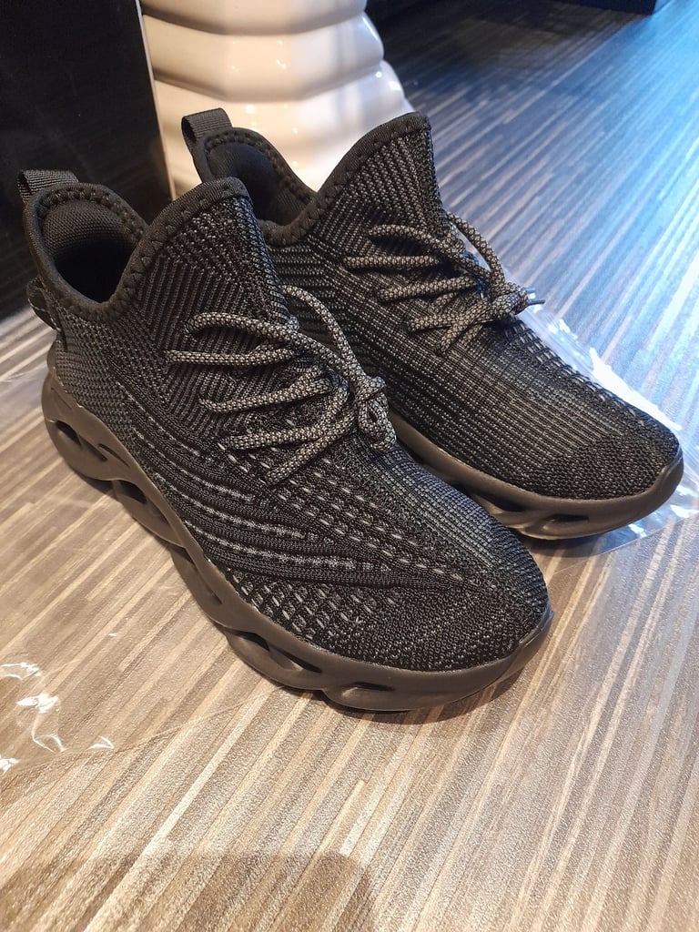 image for Ladies trainers