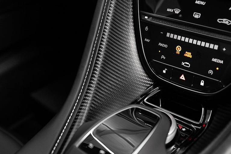 2023 Aston Martin DBS SUPERLEGGERA 770 ULTI V12 Ultimate COUPE PETROL Automatic