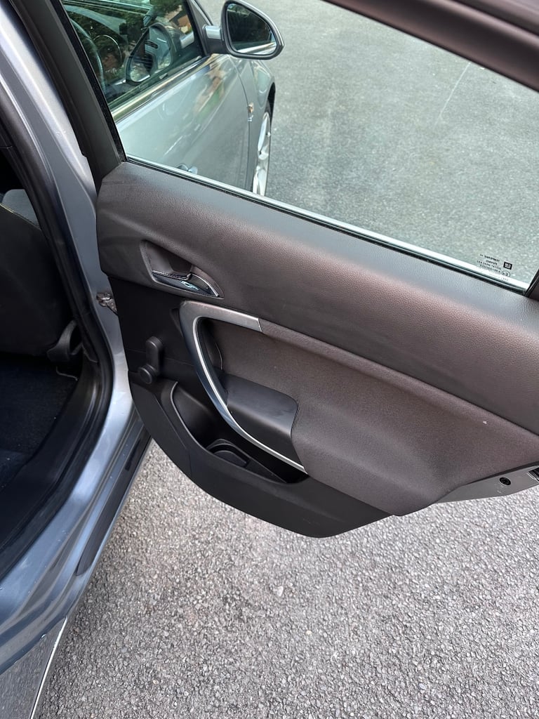 Vauxhall, INSIGNIA, Hatchback, 2013, Manual, 1956 (cc), 5 doors