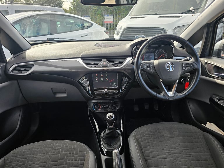 2018 VAUXHALL CORSA 1.4 SE 5 DOOR NAV LOW MILEAGE MULTIMEDIA CHEAP TO RUN GREAT CONDITION 