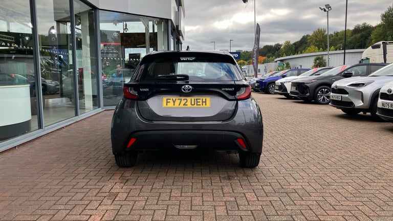 2022 Toyota Yaris 1.5 Hybrid Icon 5dr CVT Hybrid Hatchback Hatchback Hybrid Automatic