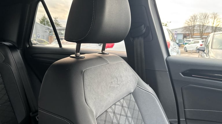 2022 Volkswagen T-Roc 1.5 TSI R-Line 5dr DSG Petrol Hatchback Hatchback Petrol Automatic