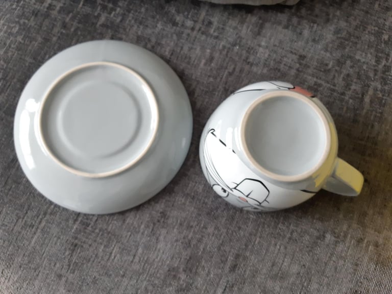 Vintage Bugs Bunny oversized cup and saucer set from Warner Bros.